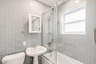 608 Saint-Germain Av in Outremont, QC - Building Photo - Building Photo