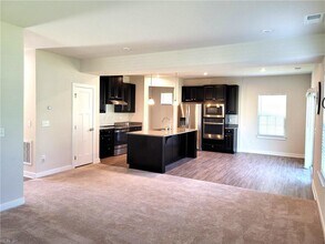217 Victory Pl in Suffolk, VA - Building Photo - Building Photo