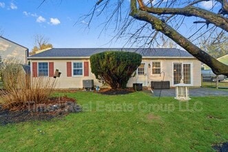 136 Brookfield Ct in Downingtown, PA - Building Photo - Building Photo