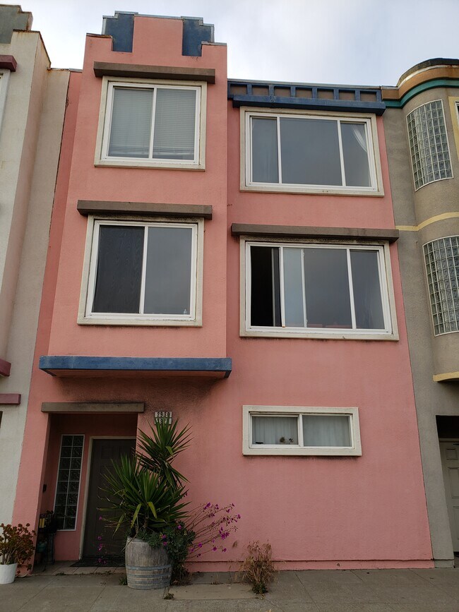 2928 Sloat Blvd Rentals in San Francisco, CA