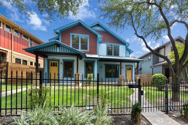 property at 718 Harris Ave