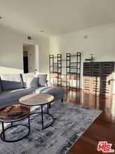 234 N Kenwood St in Glendale, CA - Building Photo - Building Photo