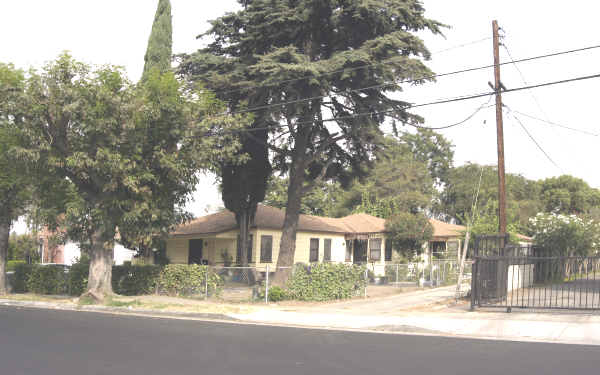 3191 Carlin Ave in Lynwood, CA - Building Photo