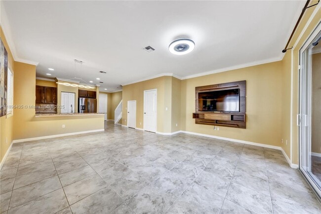 property at 346 NE 47th Pl