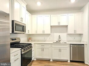2107 Prince Hall Dr in Hopewell Township, NJ - Building Photo - Building Photo