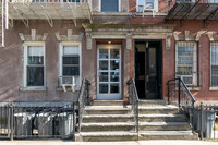 228 Norman Ave in Brooklyn, NY - Building Photo - Building Photo