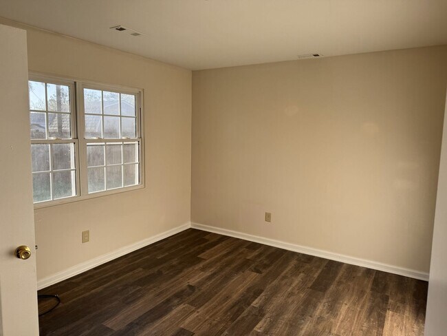 219 Poplar Rd in Havelock, NC - Building Photo - Building Photo