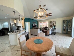 3855 Cape Cole Blvd in Punta Gorda, FL - Building Photo - Building Photo