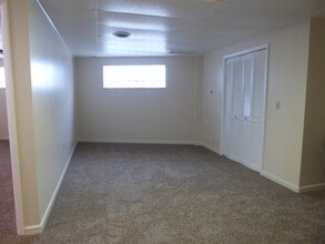898 Duss Ave in Ambridge, PA - Building Photo - Building Photo