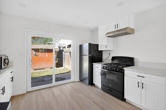 767 Ball Ave in Escondido, CA - Building Photo - Building Photo