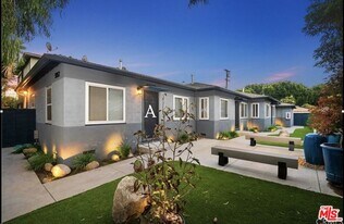 3032 Exposition Blvd in Santa Monica, CA - Building Photo