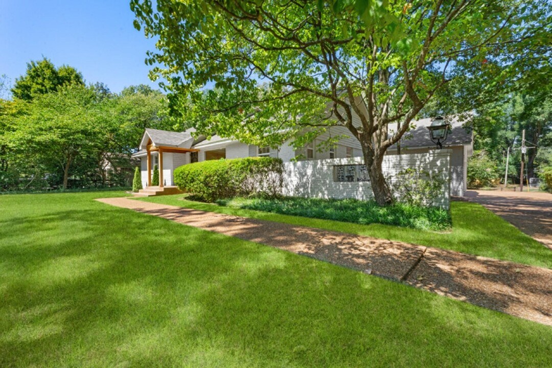 5340 Rich Rd in Memphis, TN - Building Photo