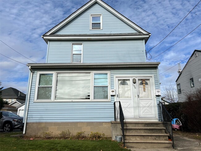 property at 106 Jackson Ave