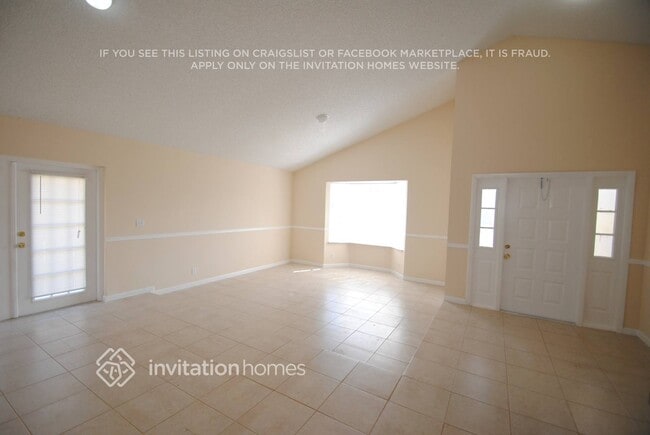 4475 NW 99th Ave in Sunrise, FL - Building Photo - Building Photo