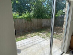 5807 Cougar Dr in Austin, TX - Building Photo - Building Photo