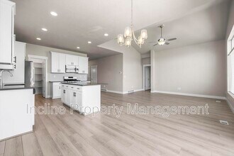 1248 W Brinkerhoff Dr in West Jordan, UT - Foto de edificio - Building Photo