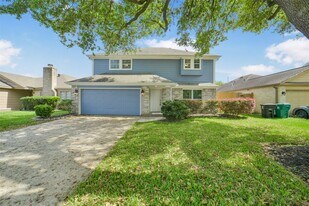 10715 Nobility Dr in Houston, TX - Building Photo