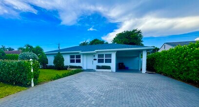 942 Macy St in West Palm Beach, FL - Building Photo - Building Photo