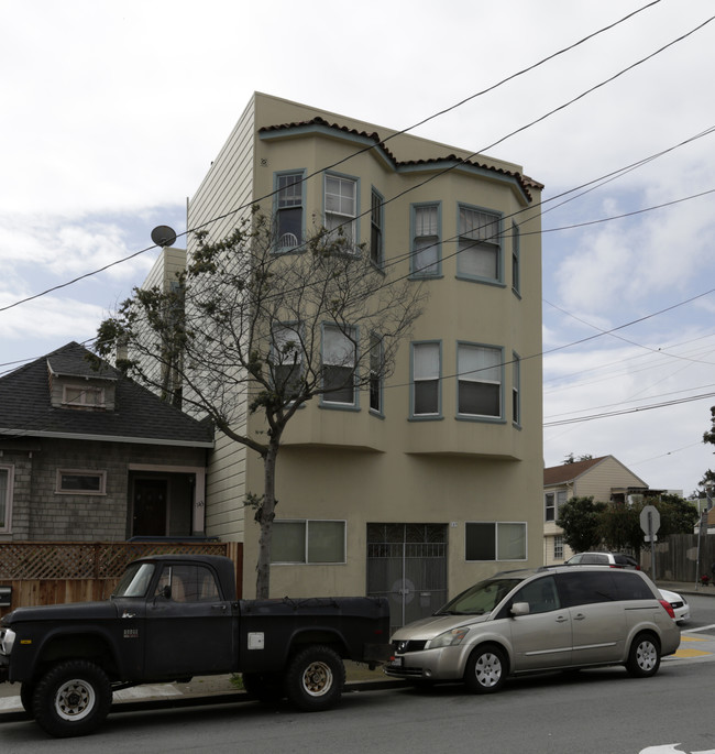 190 Brighton Ave in San Francisco, CA - Building Photo - Building Photo