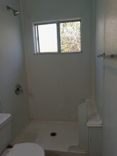 609 North Freeman Street, Unit D in Oceanside, CA - Foto de edificio - Building Photo