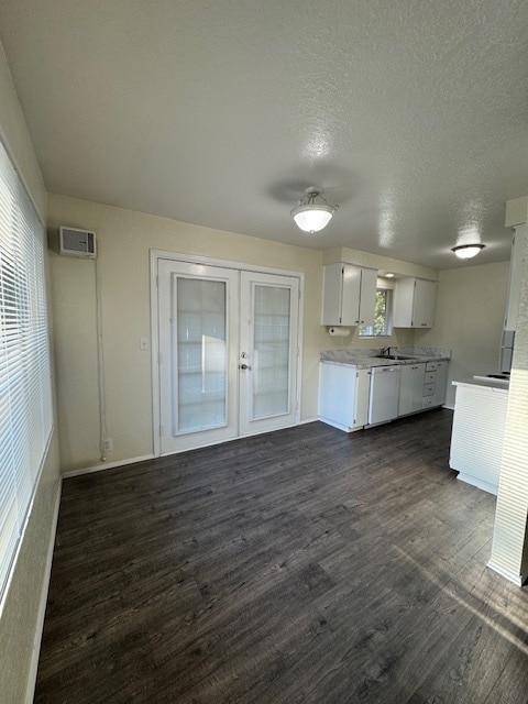 9017 236th St SW, Unit B in Edmonds, WA - Foto de edificio - Building Photo