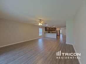 12100 Buttonbush Loop in Leesburg, FL - Building Photo - Building Photo