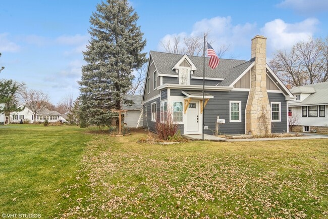 property at 116 E Main St