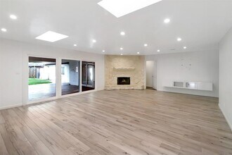 5602 Sylmar Rd in Houston, TX - Building Photo - Building Photo