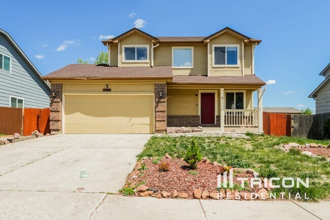 property at 1584 Canoe Creek Dr N