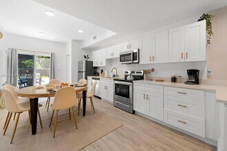 5127 NW 5th Ave-Unit -0 in Miami, FL - Building Photo - Building Photo