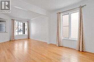 45 Rialto Way in Ottawa, ON - Building Photo - Building Photo
