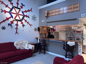 2 Winter Park Dr in Vernon, NJ - Building Photo - Building Photo