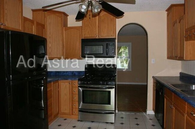 1404 Osage Trail in Independence, MO - Building Photo - Building Photo
