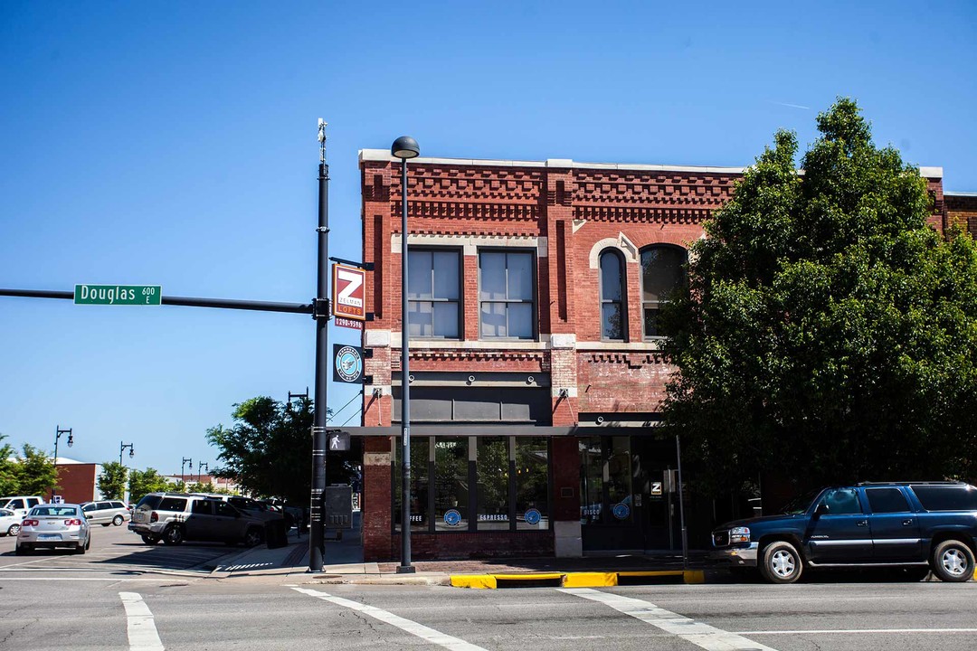 Zelman Lofts in Wichita, KS - Building Photo