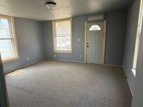 118 Baker Ave in Moundsville, WV - Building Photo - Building Photo