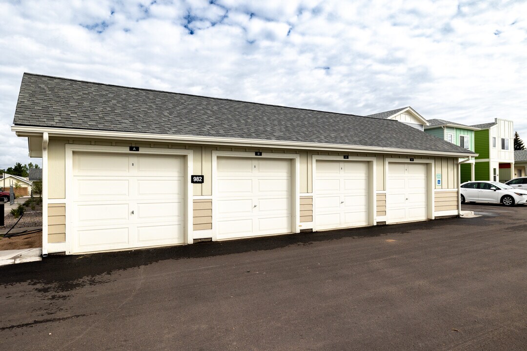 Cottages at Jetwing in Colorado Springs, CO - Building Photo