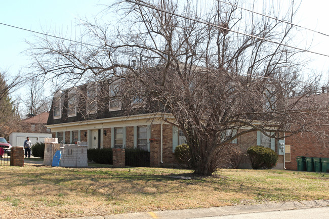 4213 Wallingford Ln in Louisville, KY - Foto de edificio - Building Photo