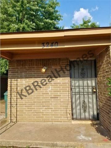 3240 Forest Glen St in Memphis, TN - Building Photo - Building Photo