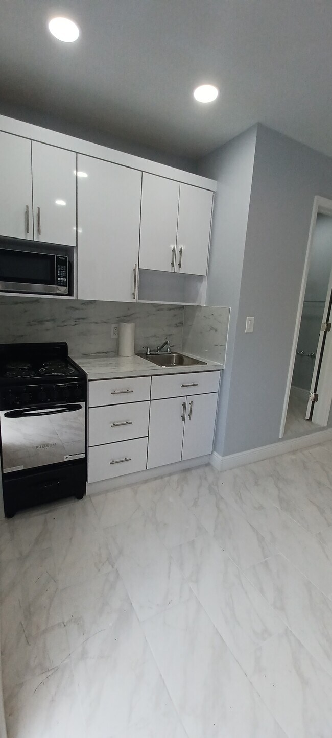 19255 Franjo Rd Rentals in Cutler Bay, FL