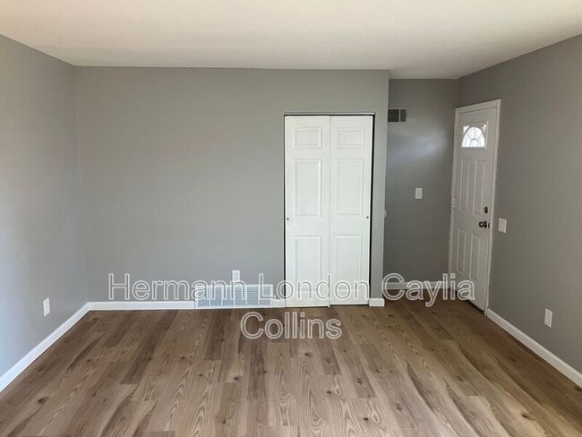 11016 Saginaw Dr in St. Louis, MO - Building Photo - Building Photo