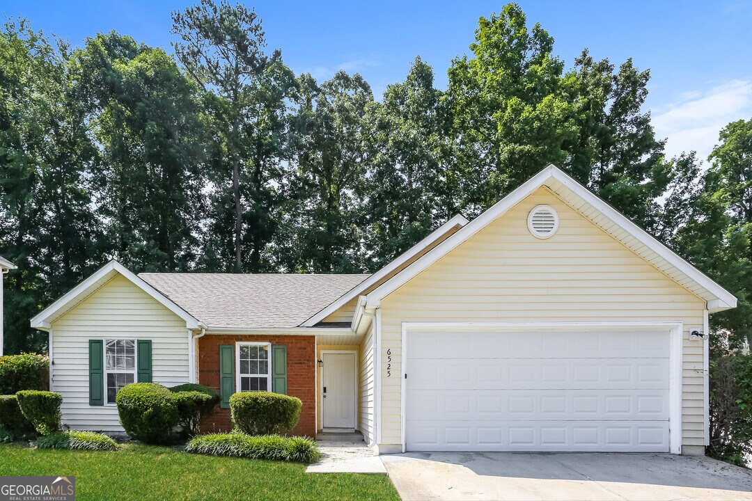 6525 Alford Way in Lithonia, GA - Building Photo