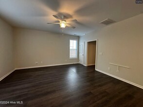 9393 Cassadine Ct in Leland, NC - Building Photo - Building Photo