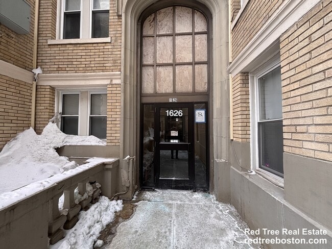 property at 1626 Commonwealth Ave