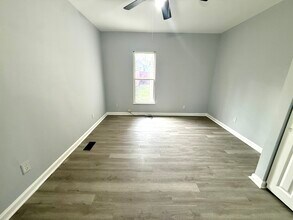 22 Pleasant Ave in Dayton, OH - Foto de edificio - Building Photo