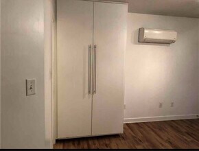 107 S Lane St in Decatur, TX - Building Photo - Building Photo