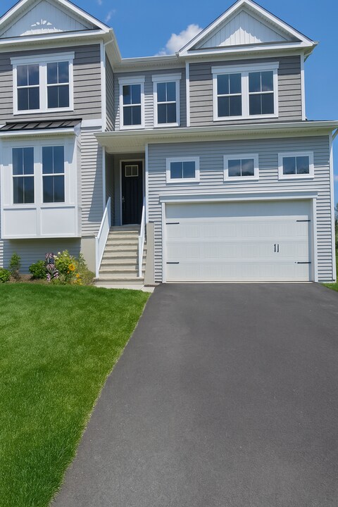 8 N Durham Dr in Howell, NJ - Building Photo
