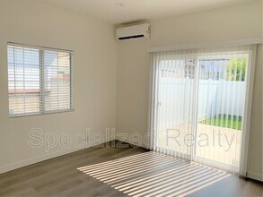 138 S Cedar St in Glendale, CA - Building Photo - Building Photo