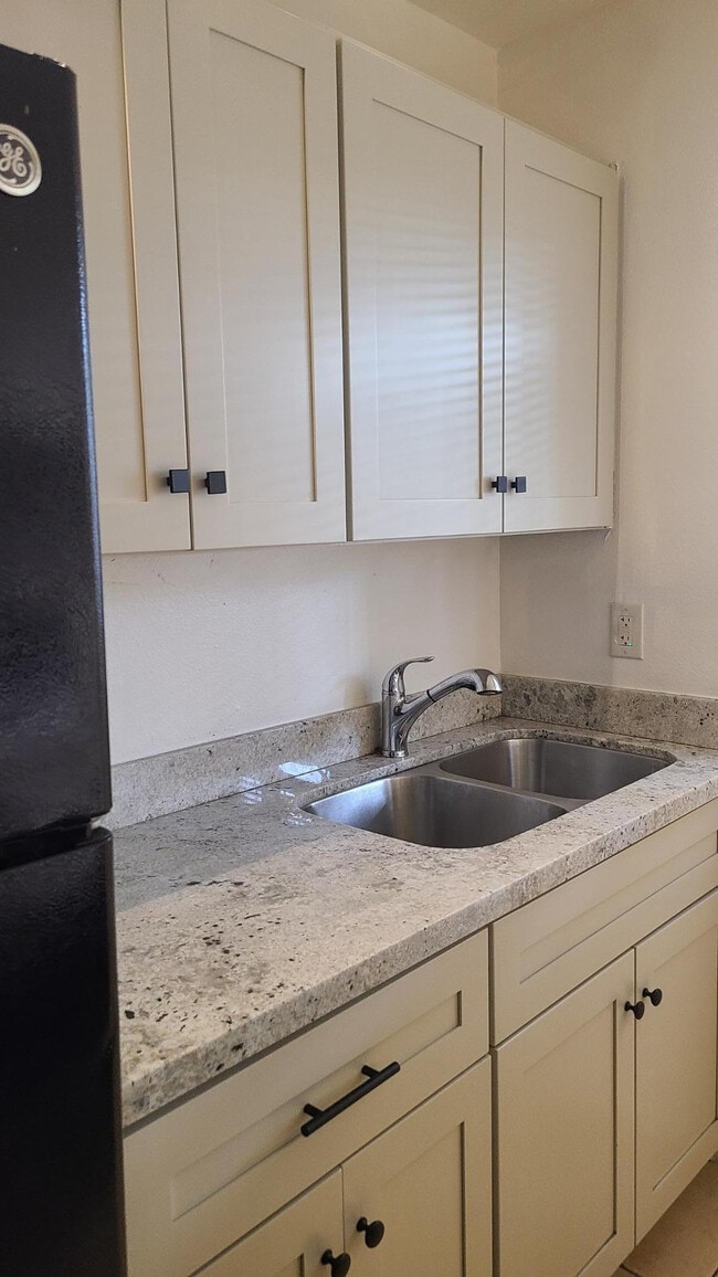 1345 E Campbell Ave in Phoenix, AZ - Building Photo - Building Photo