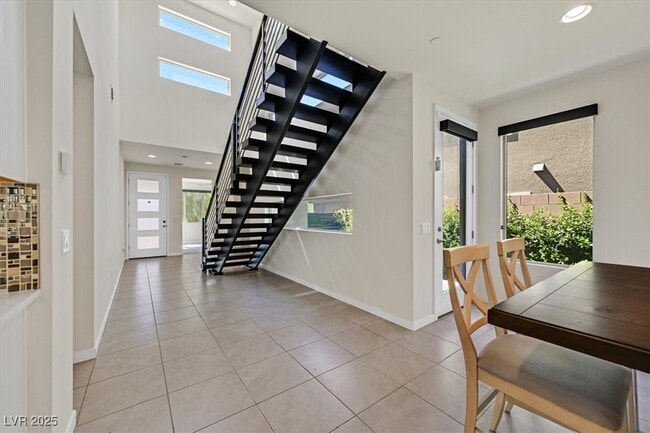 property at 2128 Havensight Ln