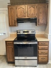 1 Lamar Dr in Jennings, MO - Foto de edificio - Building Photo